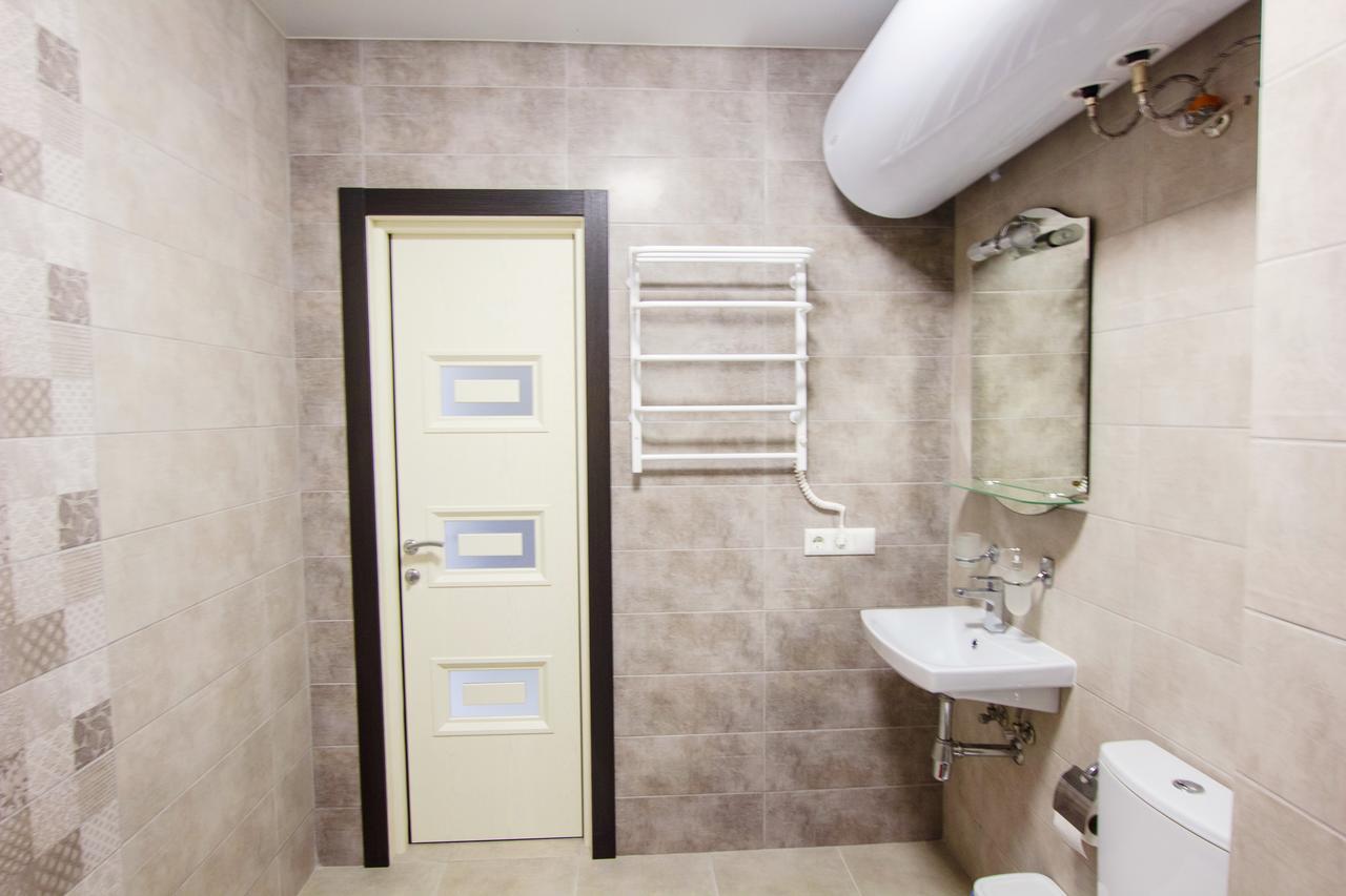 East Residence White Kiev Esterno foto