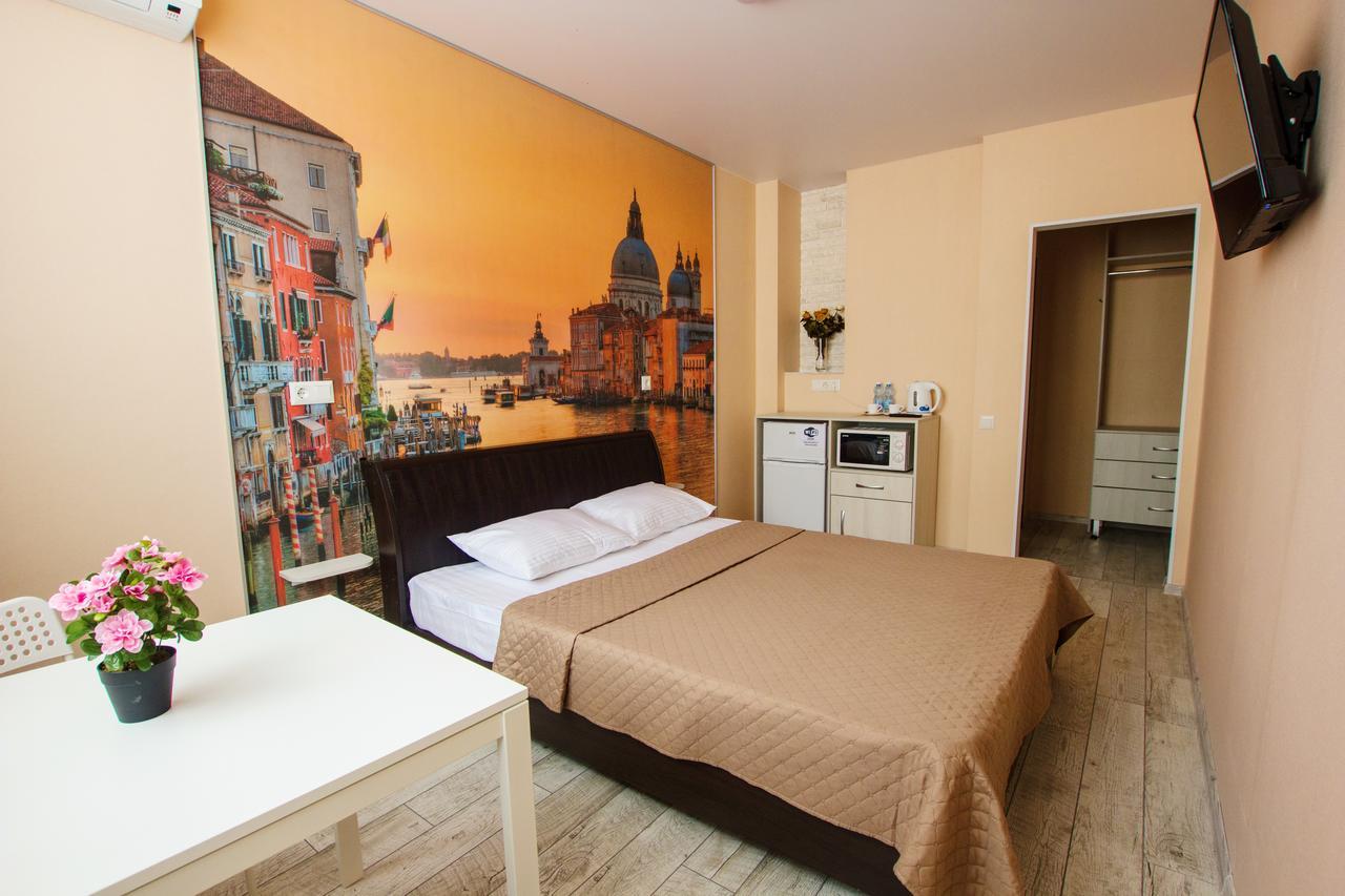 East Residence White Kiev Esterno foto
