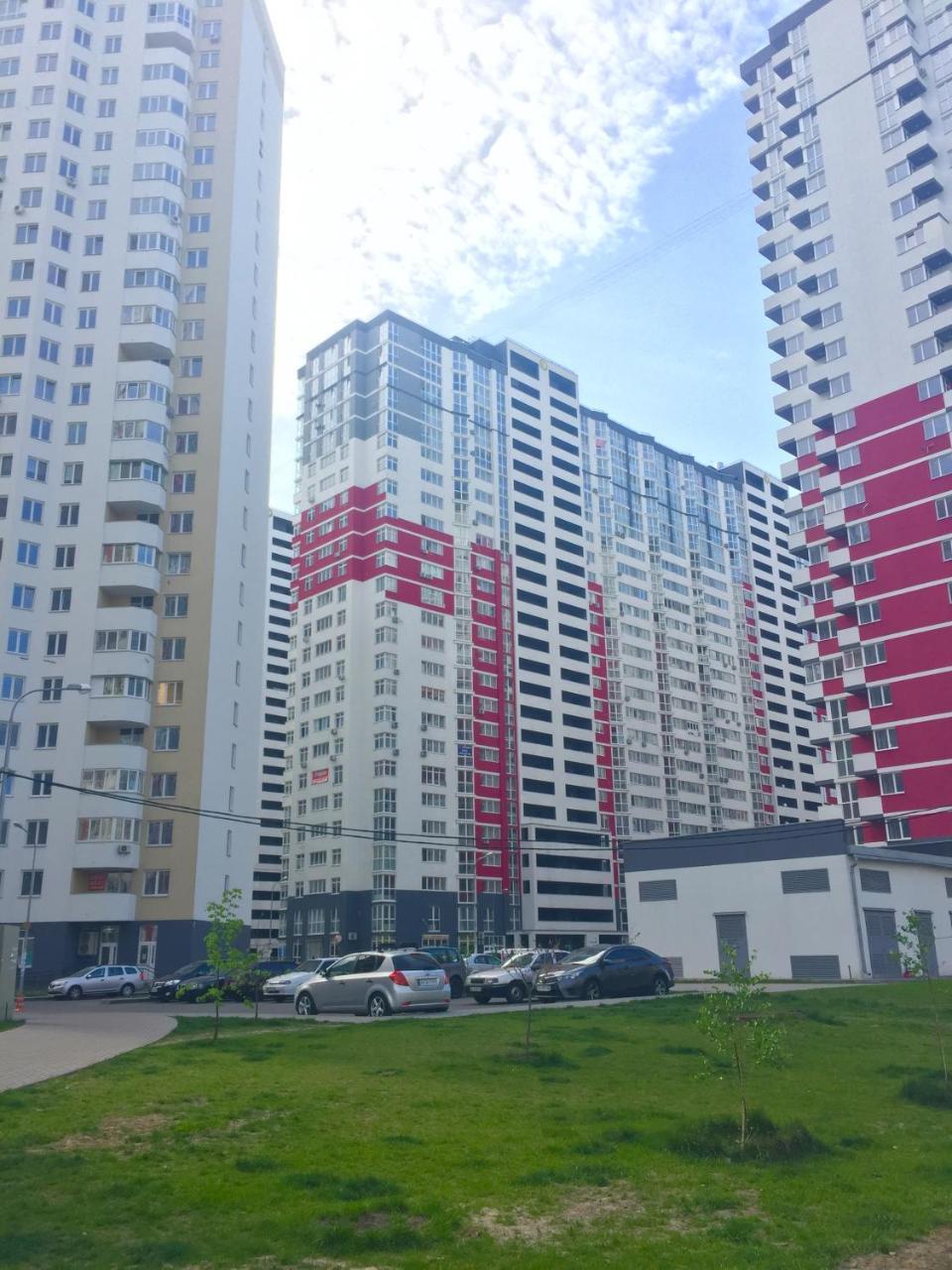 East Residence White Kiev Esterno foto